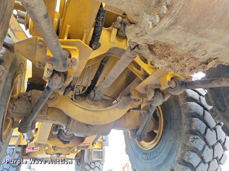 image for item EA2667 2016 John Deere 410E articulated haul truck