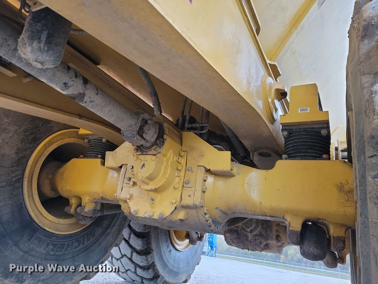 image for item EA2667 2016 John Deere 410E articulated haul truck