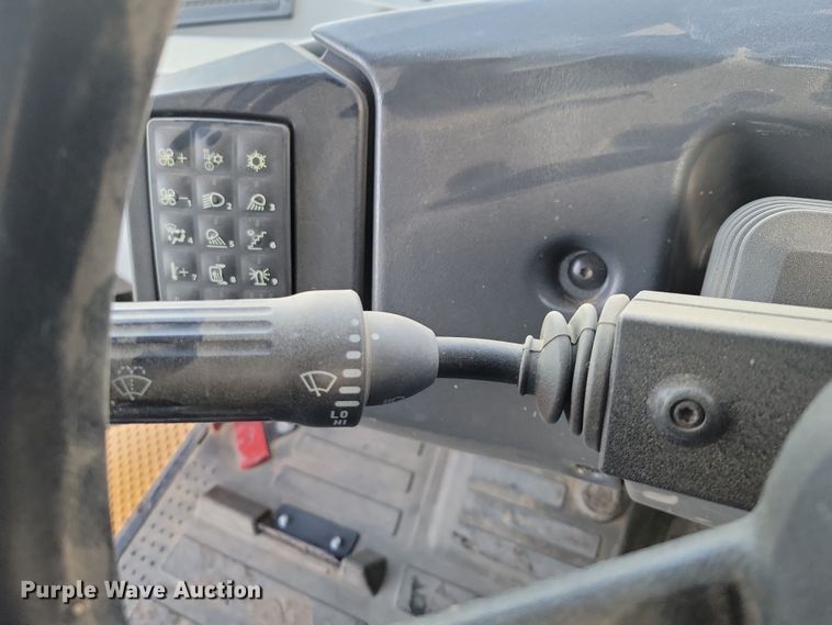 image for item EA2667 2016 John Deere 410E articulated haul truck