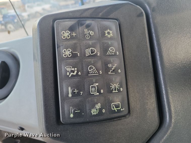 image for item EA2667 2016 John Deere 410E articulated haul truck