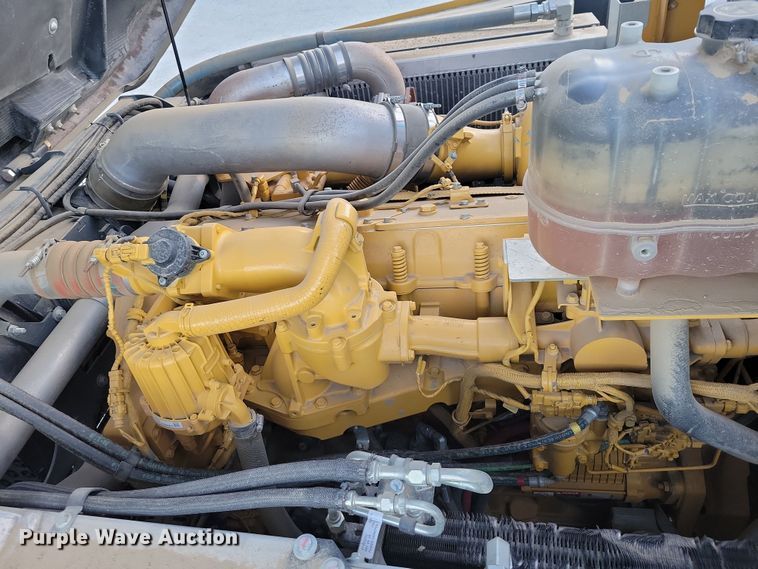 image for item EA2667 2016 John Deere 410E articulated haul truck