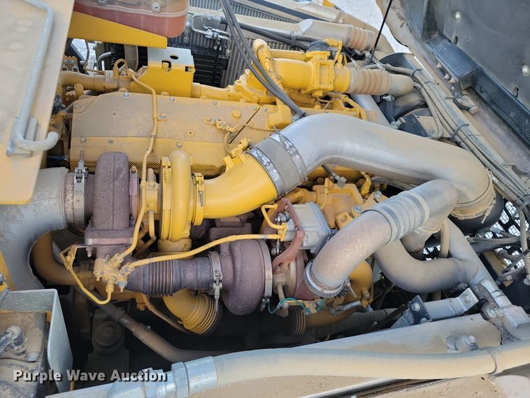 image for item EA2667 2016 John Deere 410E articulated haul truck