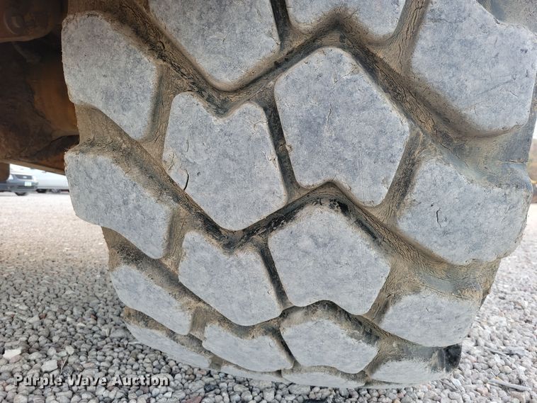 image for item EA2667 2016 John Deere 410E articulated haul truck