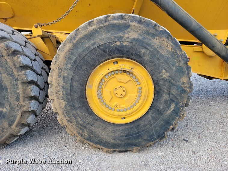 image for item EA2667 2016 John Deere 410E articulated haul truck