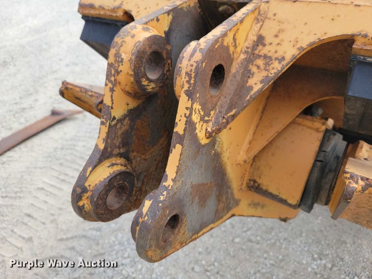 image for item EA2668 2000 Case 460 trencher