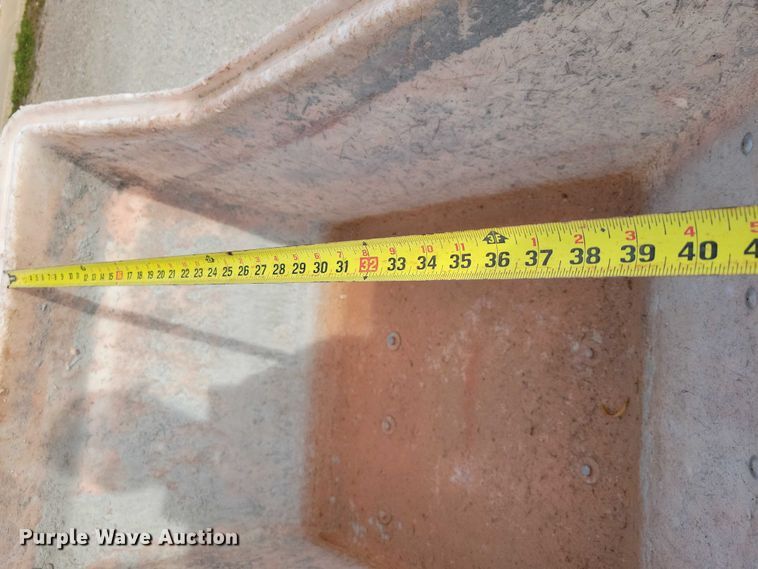 image for item EA2670 2014 CanyCom SC75 concrete buggy