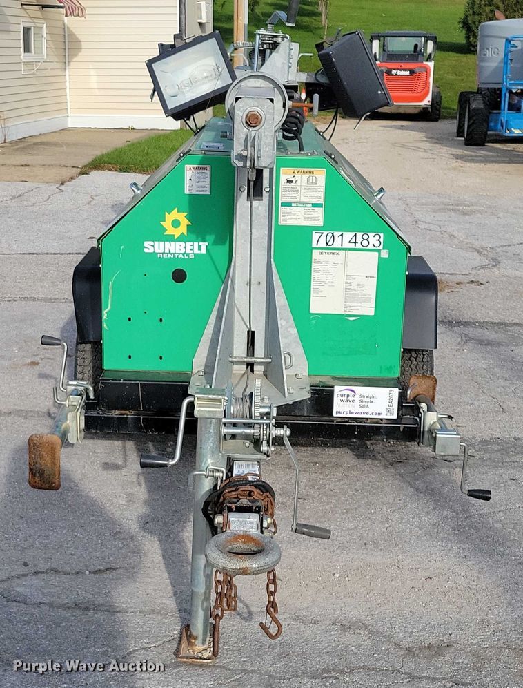 image for item EA2673 2015 Terex RL4 light plant