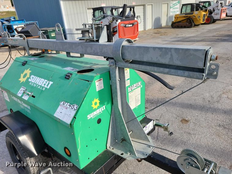 image for item EA2673 2015 Terex RL4 light plant