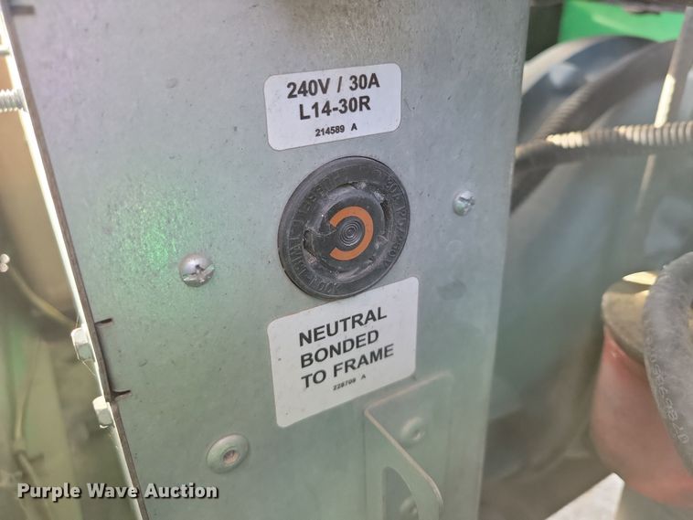 image for item EA2673 2015 Terex RL4 light plant