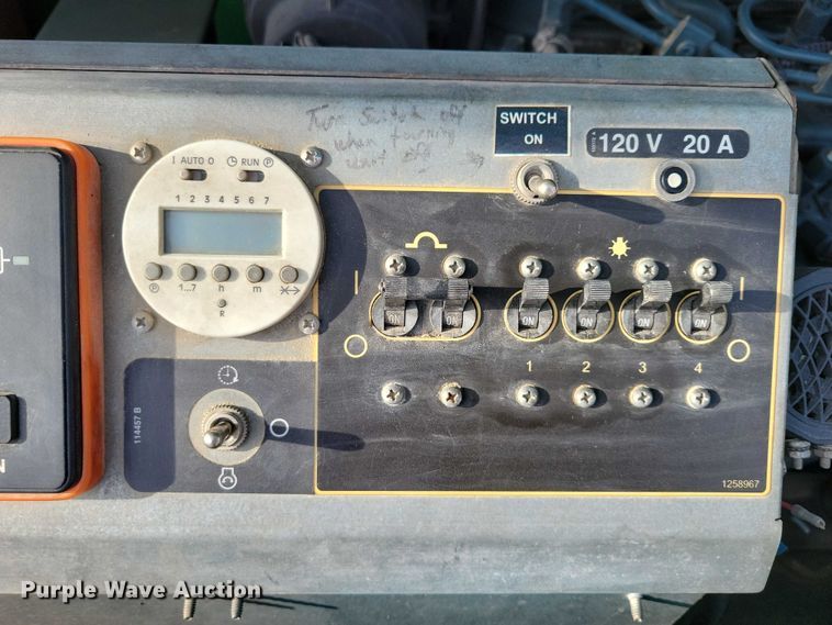 image for item EA2673 2015 Terex RL4 light plant