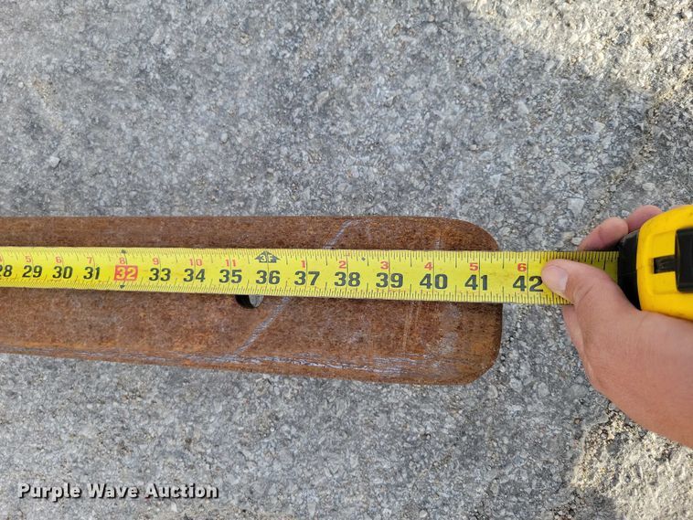 image for item EA2674 1999 Mitsubishi  FG30 forklift