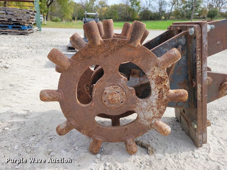 image for item EA2680 Bobcat compaction wheel