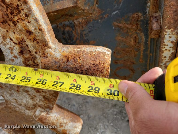 image for item EA2680 Bobcat compaction wheel