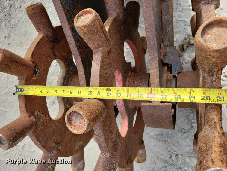 image for item EA2680 Bobcat compaction wheel