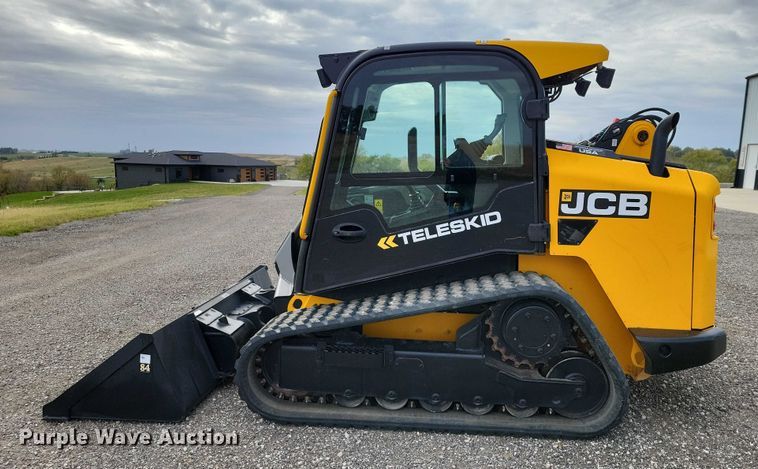 image for item EA2687 2020 JCB 3TS-8T tracked skid steer loader