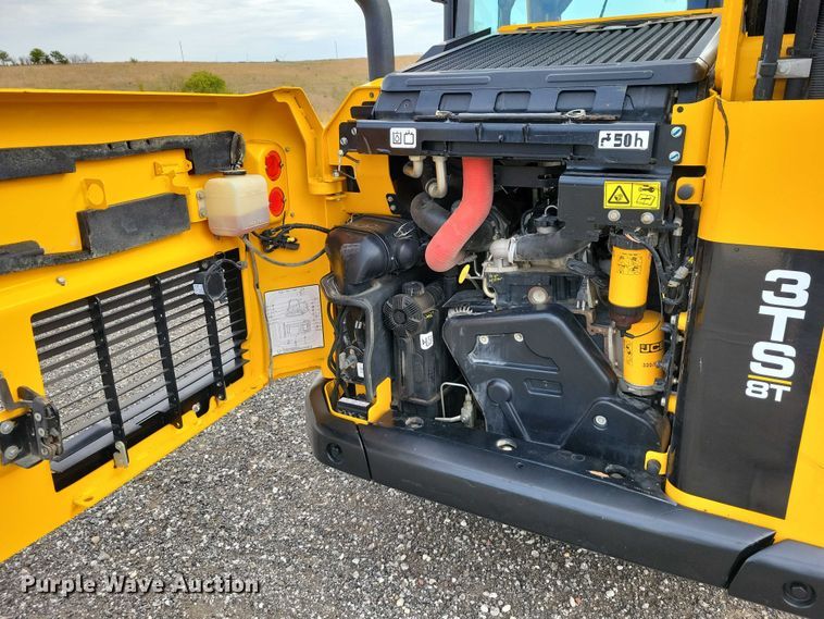 image for item EA2687 2020 JCB 3TS-8T tracked skid steer loader