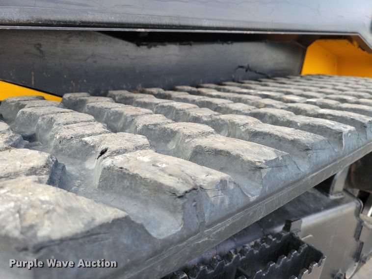 image for item EA2687 2020 JCB 3TS-8T tracked skid steer loader