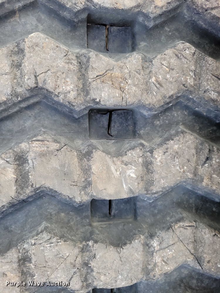 image for item EA2687 2020 JCB 3TS-8T tracked skid steer loader