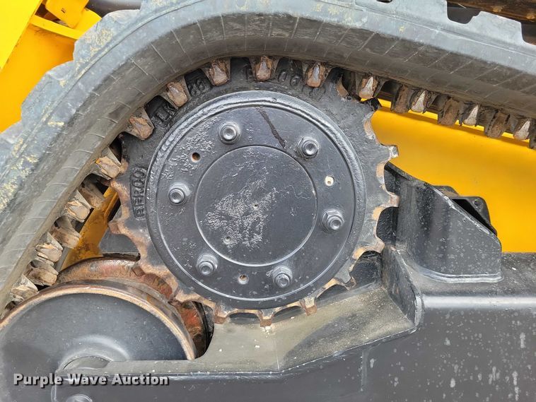 image for item EA2687 2020 JCB 3TS-8T tracked skid steer loader