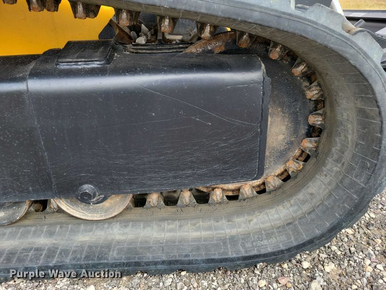 image for item EA2687 2020 JCB 3TS-8T tracked skid steer loader