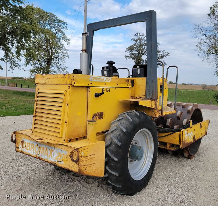 image for item EA2688 1997 Vibromax 602BDP single drum vibratory roller