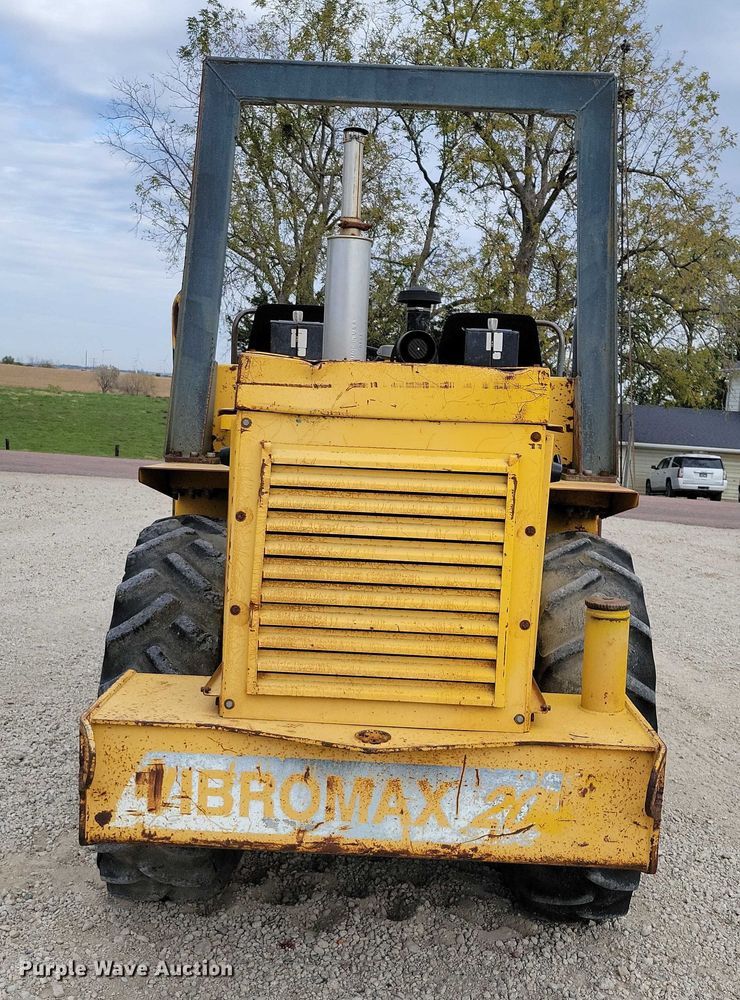 image for item EA2688 1997 Vibromax 602BDP single drum vibratory roller