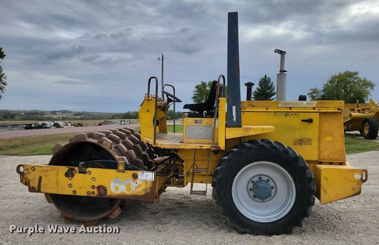 image for item EA2688 1997 Vibromax 602BDP single drum vibratory roller