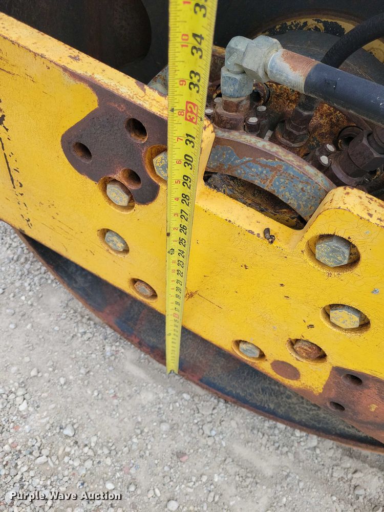 image for item EA2688 1997 Vibromax 602BDP single drum vibratory roller