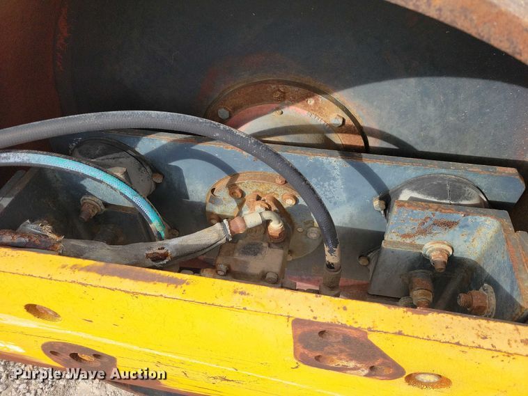 image for item EA2688 1997 Vibromax 602BDP single drum vibratory roller