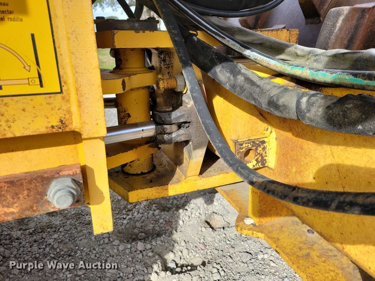 image for item EA2688 1997 Vibromax 602BDP single drum vibratory roller