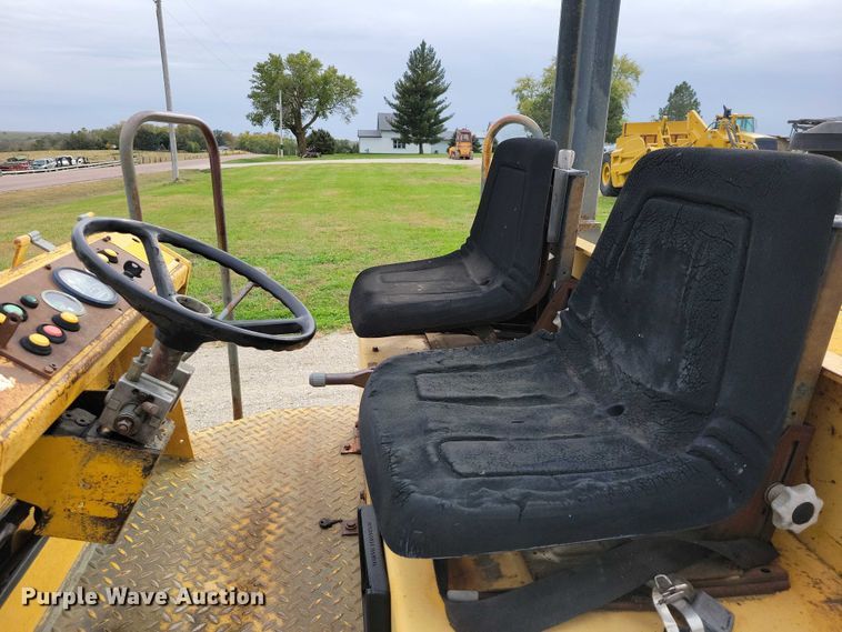 image for item EA2688 1997 Vibromax 602BDP single drum vibratory roller