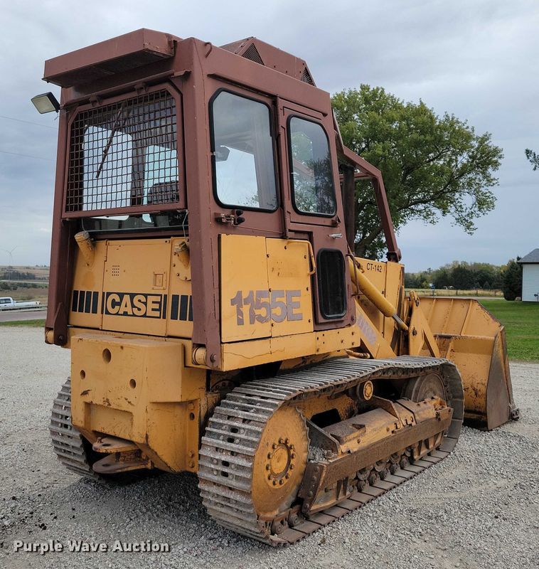 image for item EA2689 1988 Case 1155E track loader