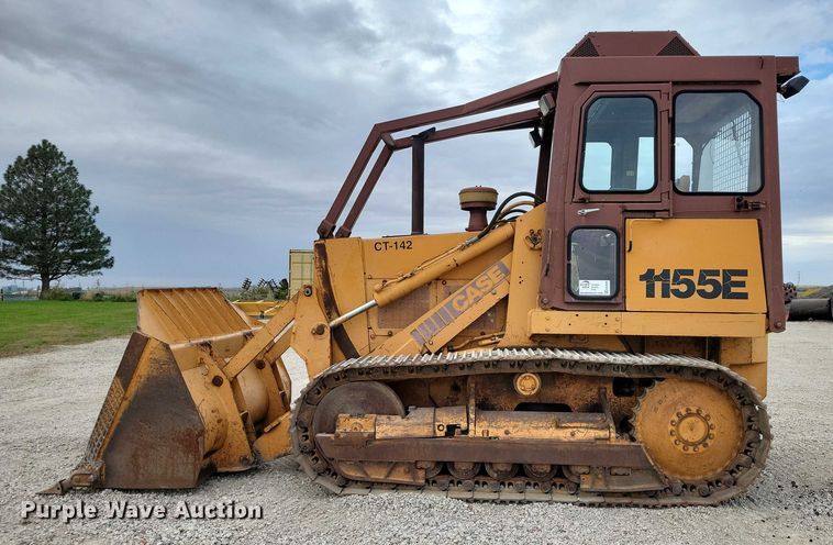 image for item EA2689 1988 Case 1155E track loader