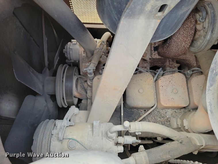 image for item EA2689 1988 Case 1155E track loader