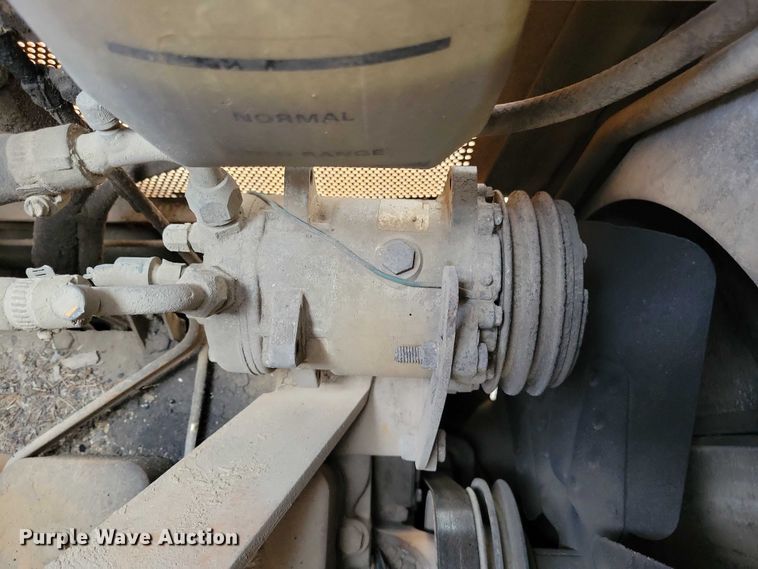 image for item EA2689 1988 Case 1155E track loader