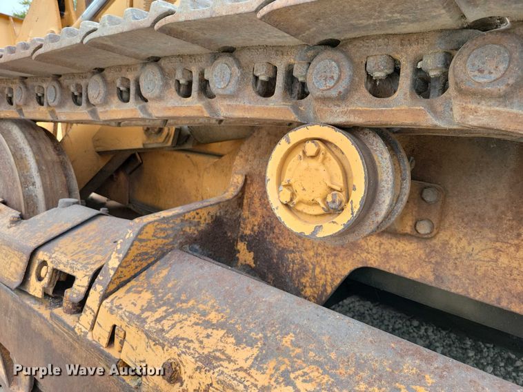 image for item EA2689 1988 Case 1155E track loader