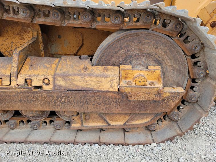 image for item EA2689 1988 Case 1155E track loader