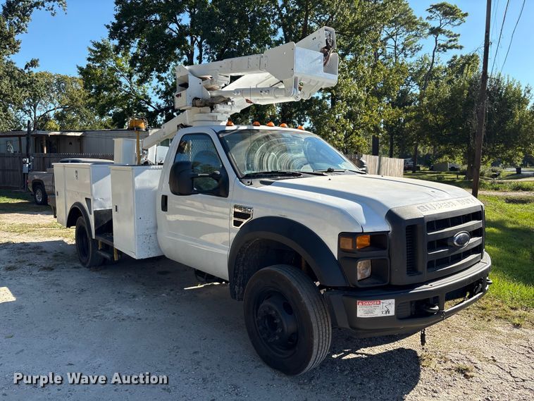 image for item EA6990 2008 Ford F550 Super Duty bucket truck