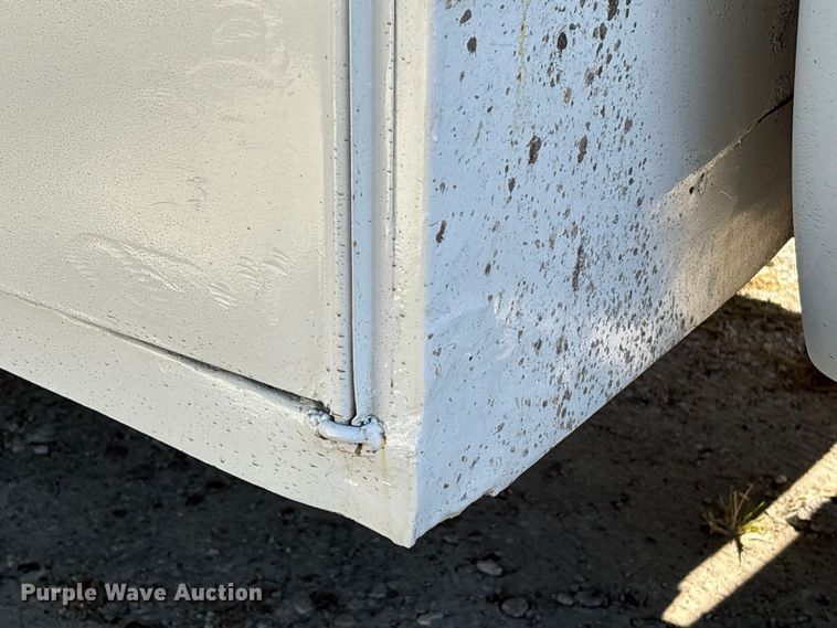 image for item EA6990 2008 Ford F550 Super Duty bucket truck