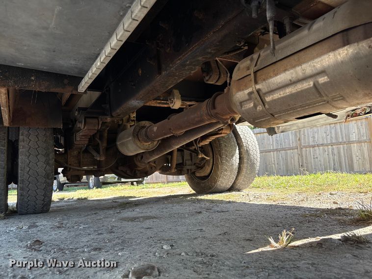 image for item EA6990 2008 Ford F550 Super Duty bucket truck