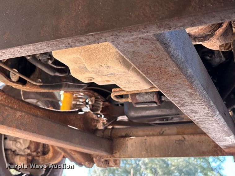 image for item EA6990 2008 Ford F550 Super Duty bucket truck