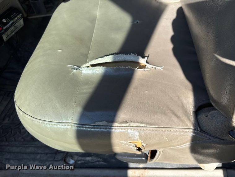 image for item EA6990 2008 Ford F550 Super Duty bucket truck