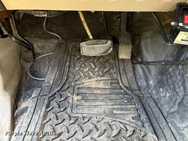 image for item EA6990 2008 Ford F550 Super Duty bucket truck