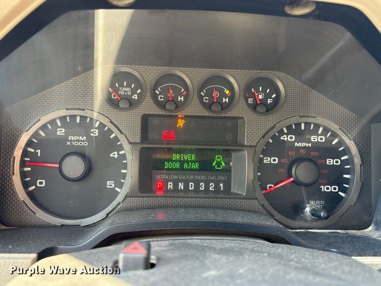 image for item EA6990 2008 Ford F550 Super Duty bucket truck