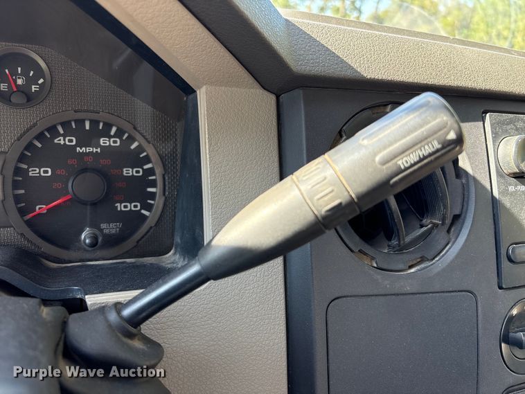 image for item EA6990 2008 Ford F550 Super Duty bucket truck