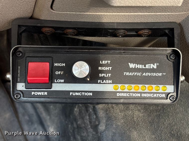 image for item EA6990 2008 Ford F550 Super Duty bucket truck