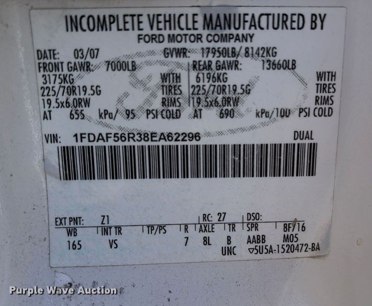 image for item EA6990 2008 Ford F550 Super Duty bucket truck