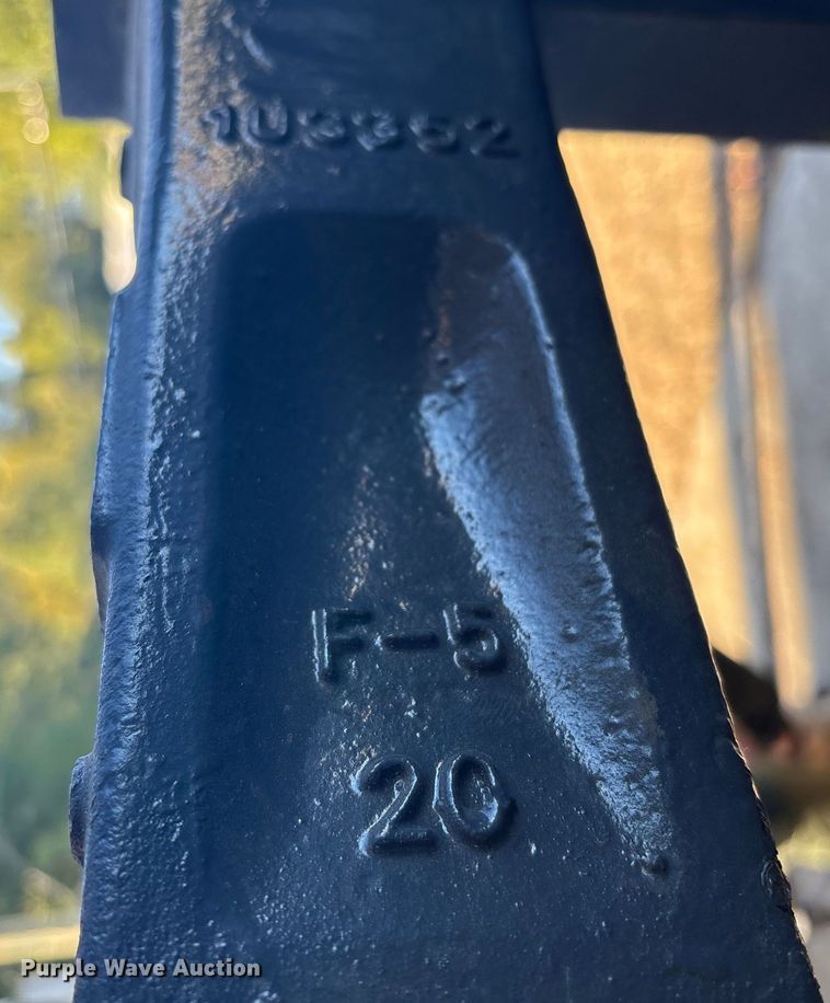 image for item EA7017 Smart Charm SCGB200-CAT320D-42gp excavator bucket