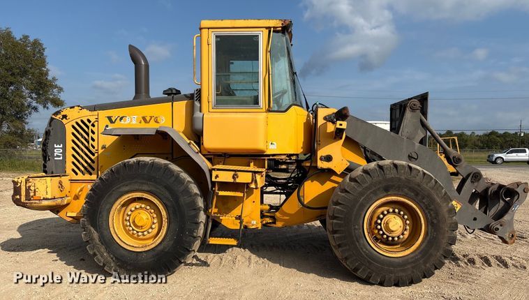 image for item EA7018 2006 Volvo L70E wheel loader