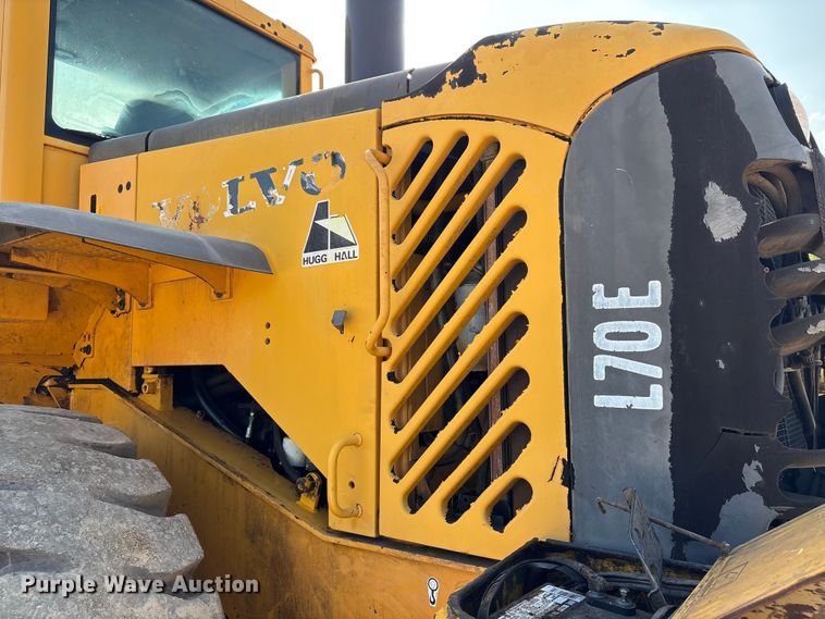 image for item EA7018 2006 Volvo L70E wheel loader